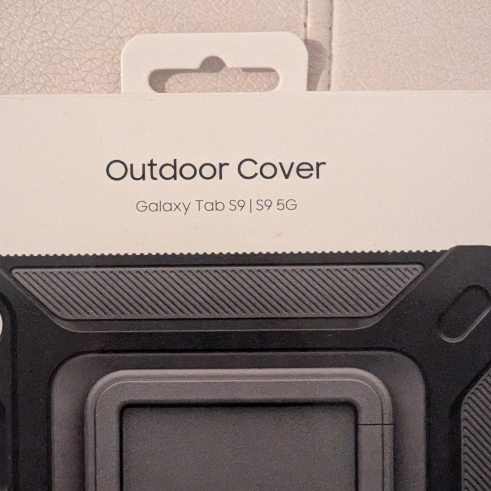 Galaxy Tab S9 Outdoor Cover - Black